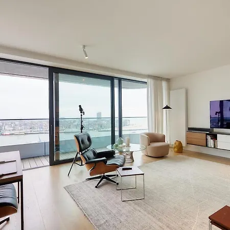 Apartment Ensor I