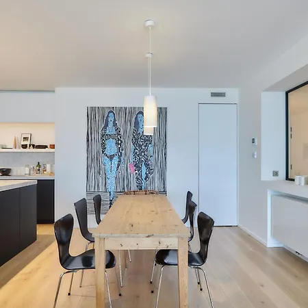 Lecomte - Stunning View Over Sea & 149 *